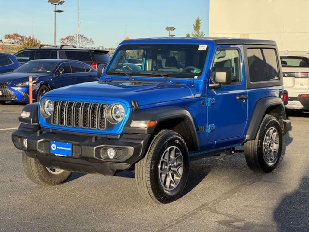Used 2025 Jeep Wrangler Sport SUV