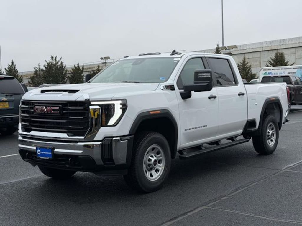 New 2026 GMC Sierra 2500 HD Pro Truck Crew Cab