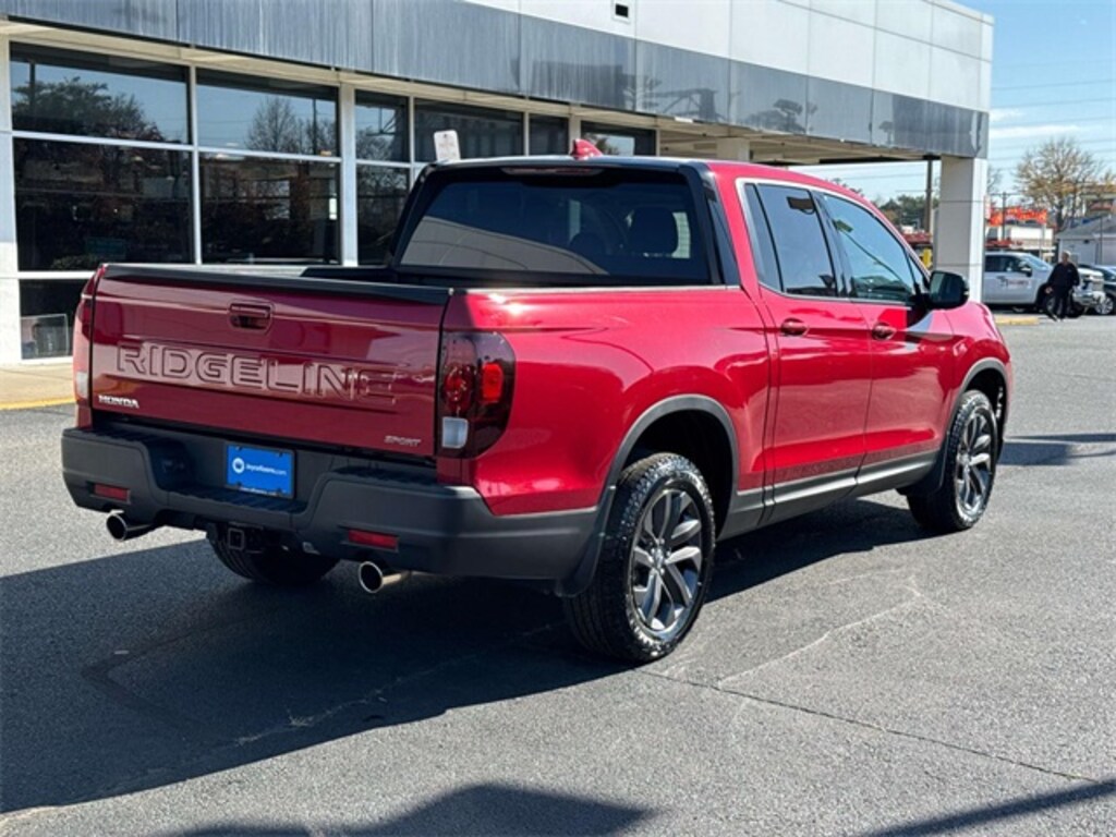 Used 2024 Honda Ridgeline Sport Truck Crew Cab