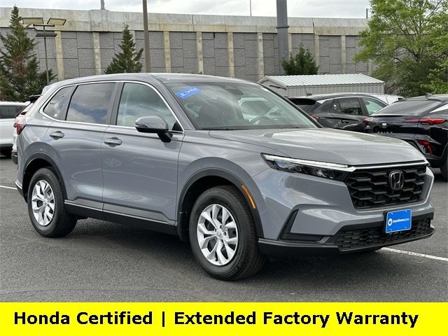 2025 Honda CR-V LX's photo