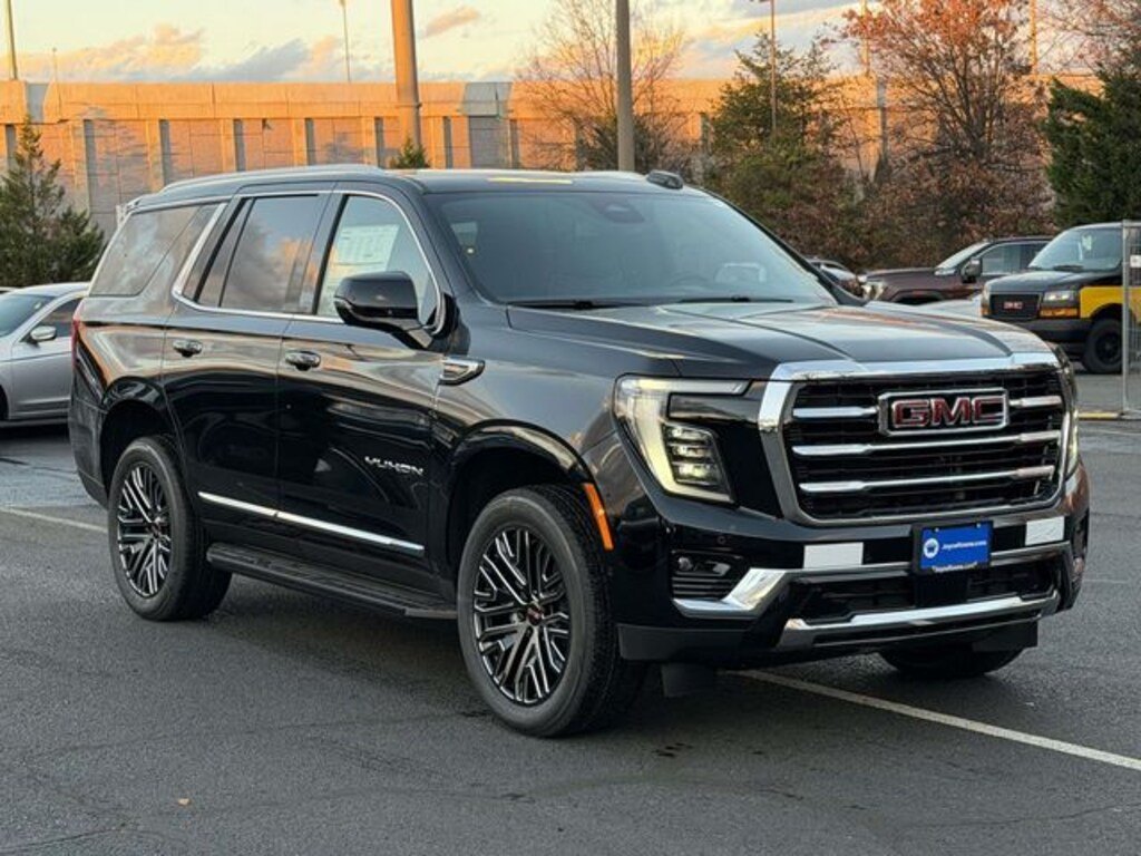 New 2026 GMC Yukon Elevation SUV