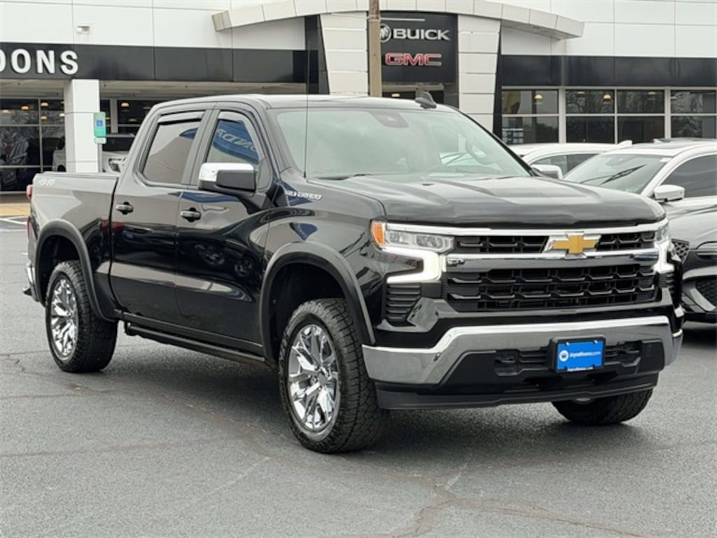 Used 2022 Chevrolet Silverado 1500 LT Truck Crew Cab