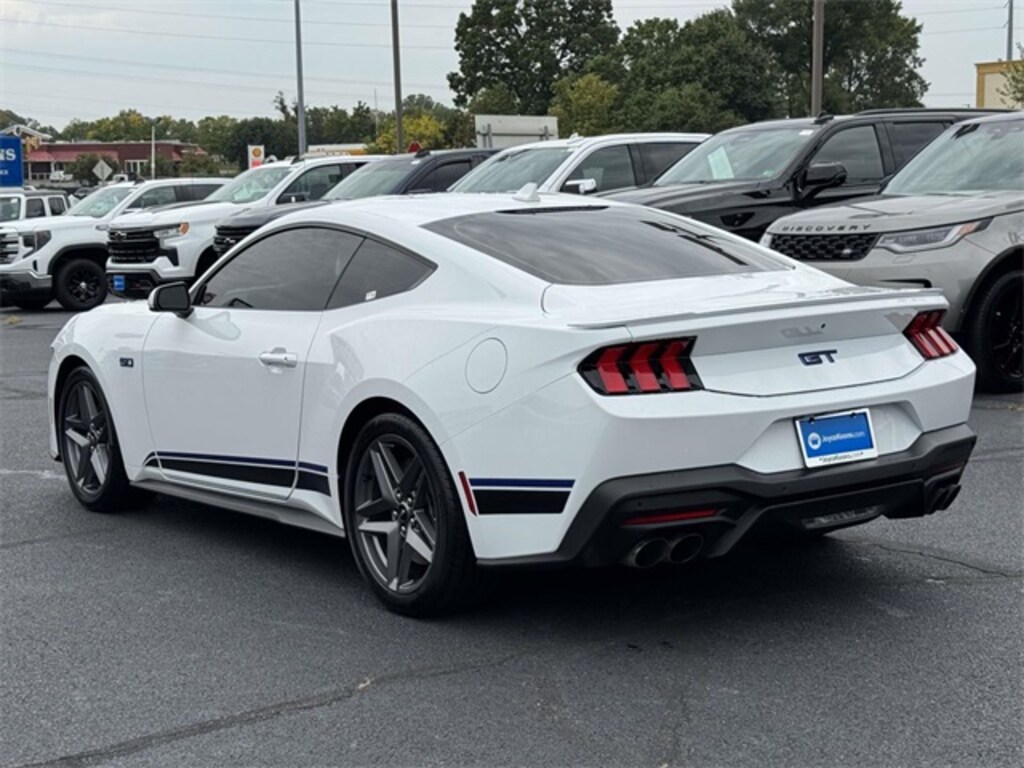 Used 2025 Ford Mustang Coupe
