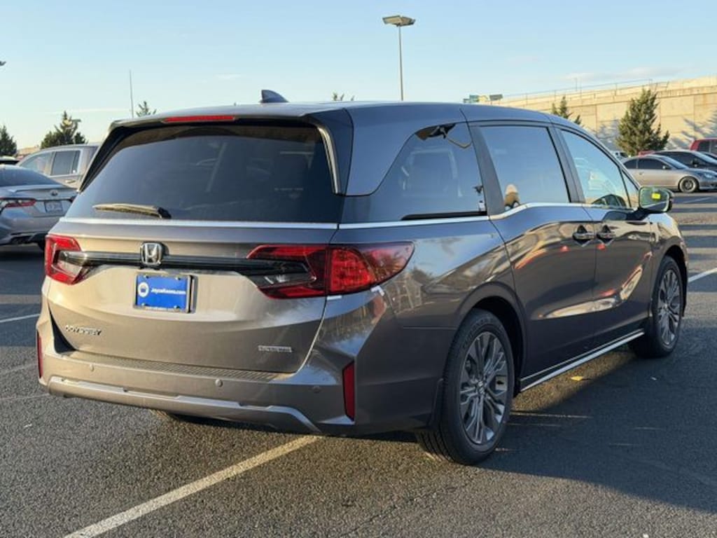 New 2026 Honda Odyssey Touring Van Passenger