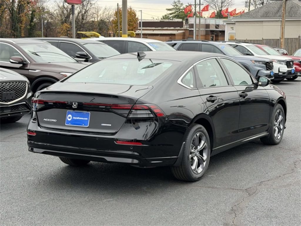 New 2025 Honda Accord Hybrid EX-L Sedan