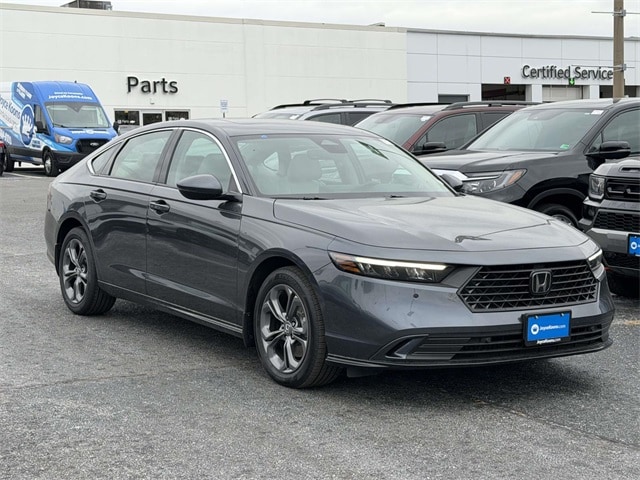 2025 Honda Accord Hybrid EX-L's photo