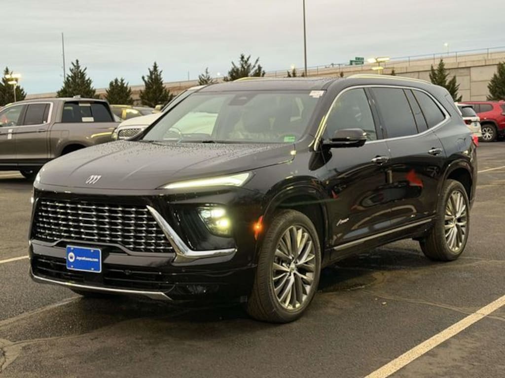New 2026 Buick Enclave Avenir SUV