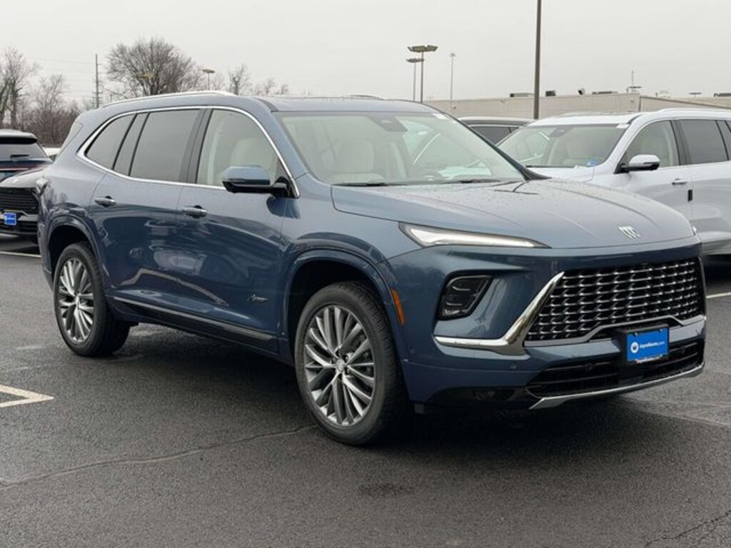 New 2026 Buick Enclave Avenir SUV