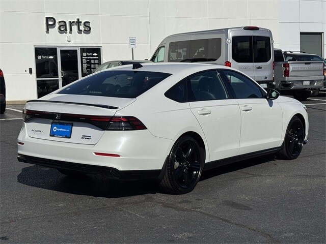 2025 Honda Accord Hybrid Sport-L photo 2