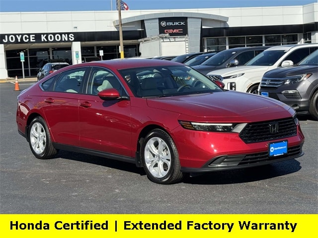 2025 Honda Accord LX's photo