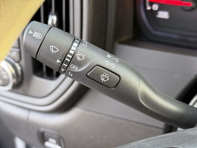 2025 GMC Sierra 2500HD Pro - Photo 14