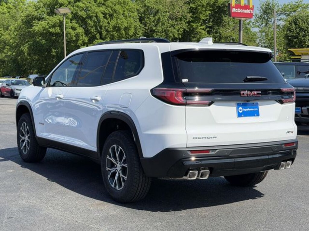 New 2026 GMC Acadia AT4 SUV
