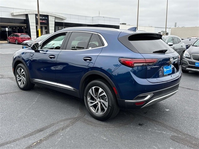 2023 Buick Envision Essence photo 3