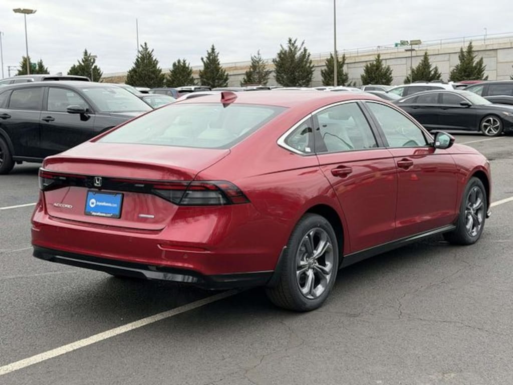 New 2025 Honda Accord Hybrid EX-L Sedan