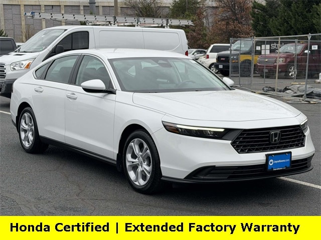 2025 Honda Accord LX's photo