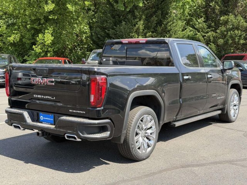 New 2026 GMC Sierra 1500 Denali Truck Crew Cab