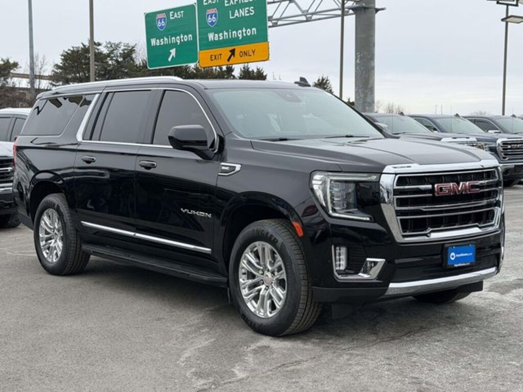 Used 2023 GMC Yukon XL SLT SUV