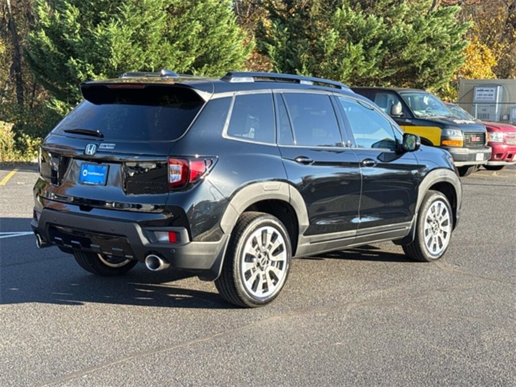 Used 2025 Honda Passport Black Edition SUV