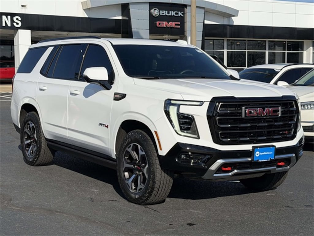 Used 2025 GMC Yukon AT4 Ultimate SUV