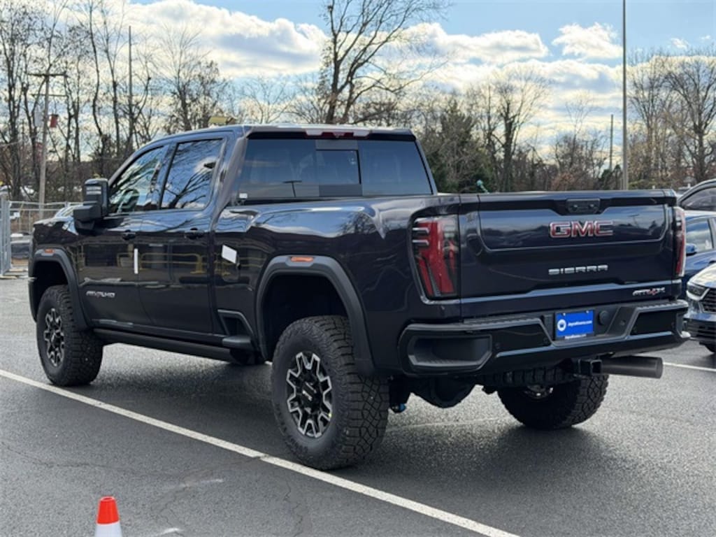 New 2026 GMC Sierra 2500 HD AT4X Truck Crew Cab