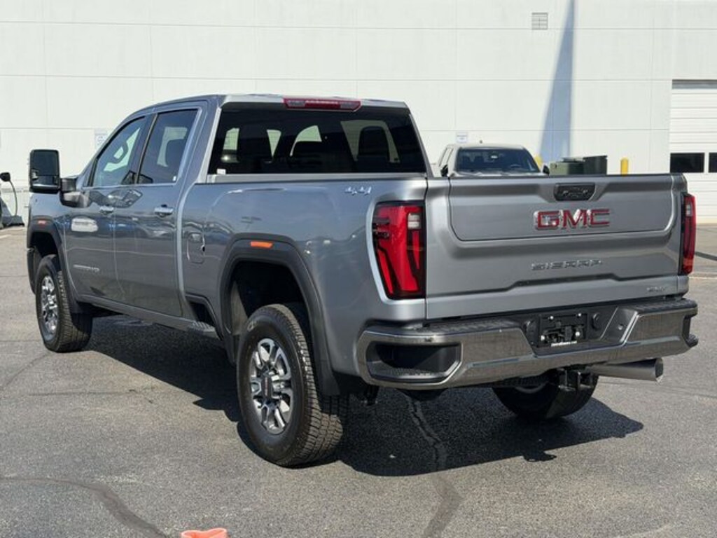 New 2026 GMC Sierra 2500 HD SLT Truck Crew Cab