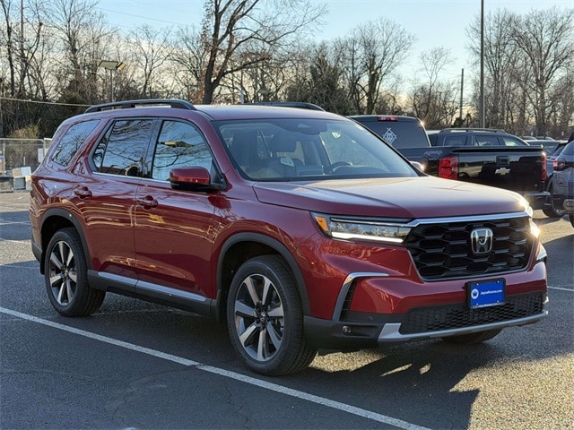 2025 Honda Pilot Touring's photo