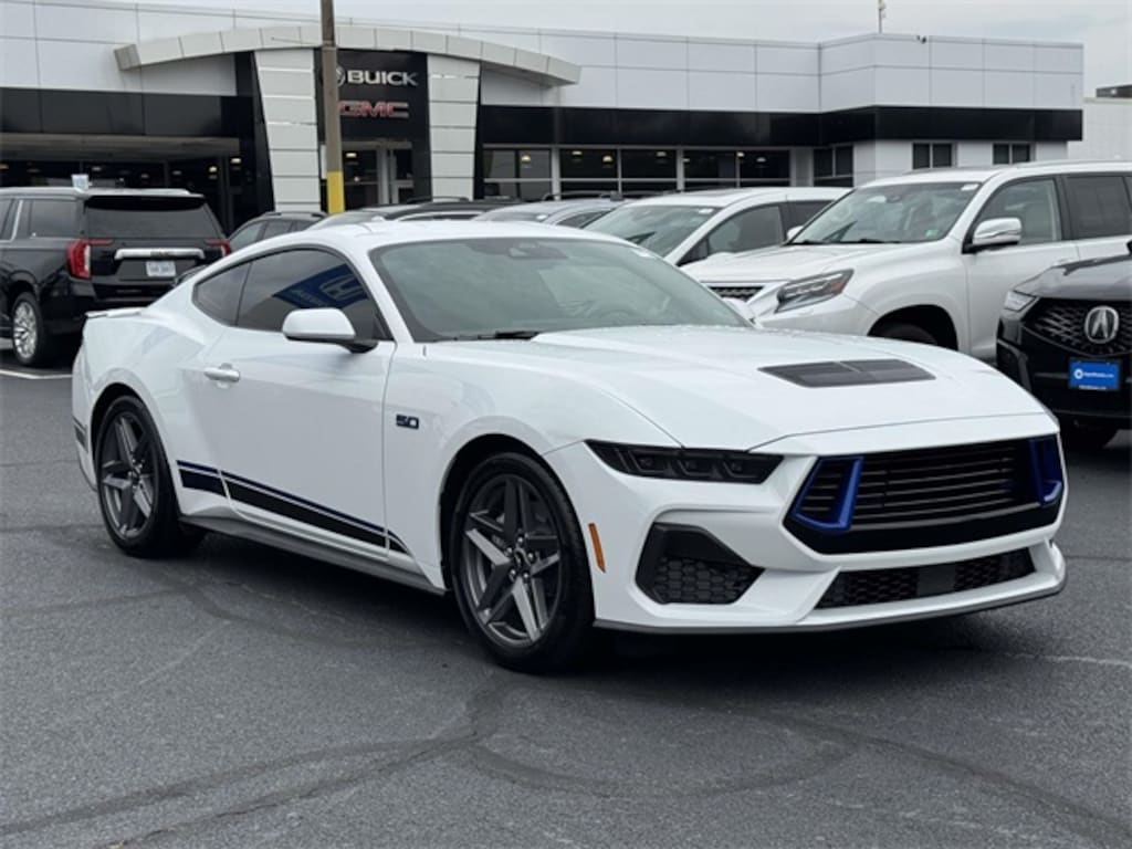 Used 2025 Ford Mustang Coupe