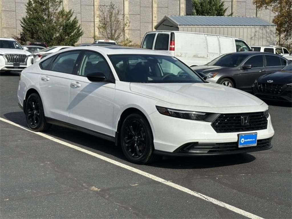 Certified 2025 Honda Accord SE Sedan