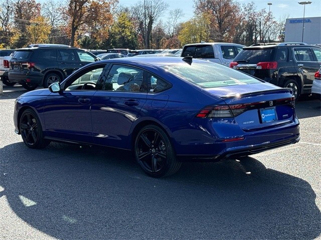 2025 Honda Accord Hybrid Sport-L photo 2