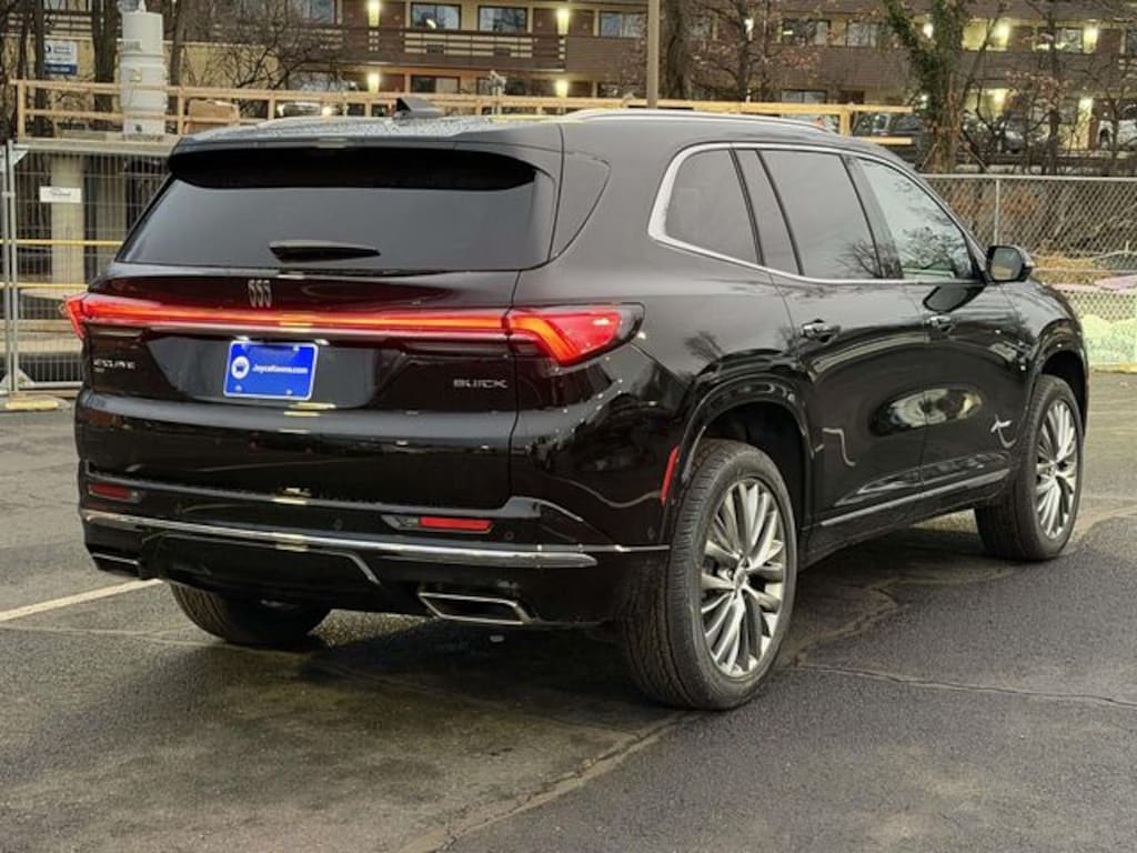 New 2026 Buick Enclave Avenir SUV