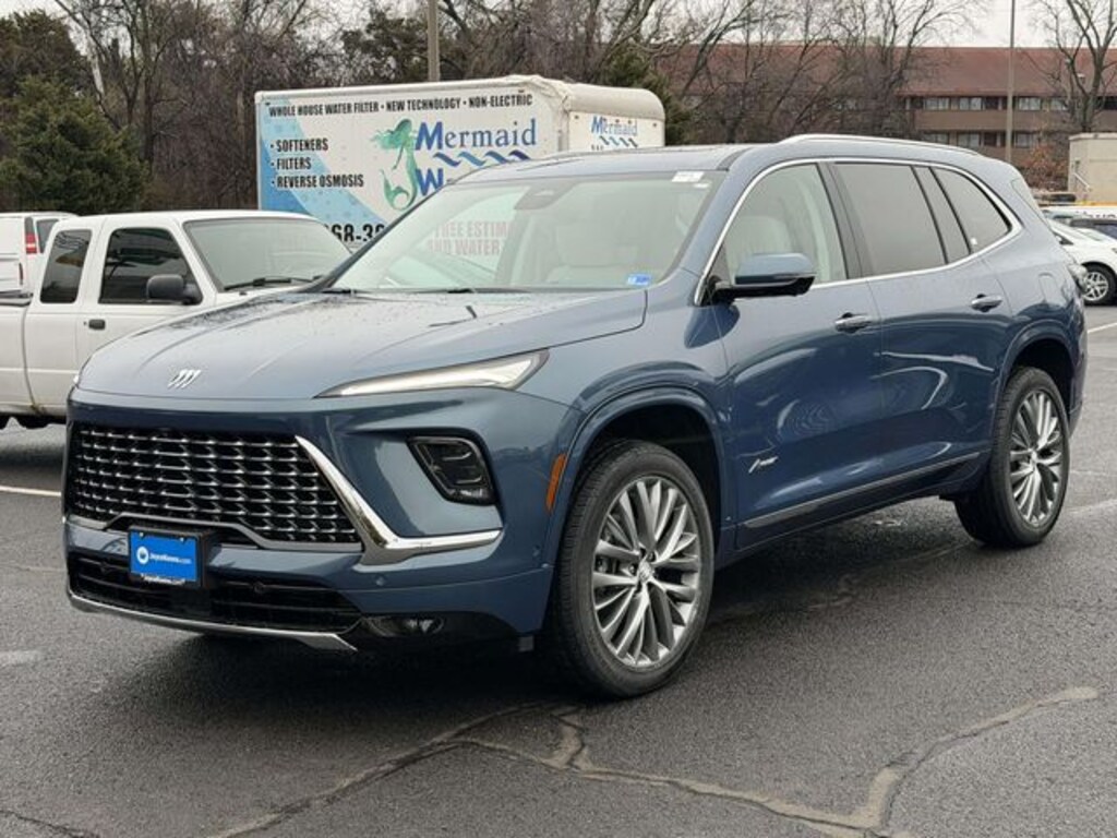 New 2026 Buick Enclave Avenir SUV
