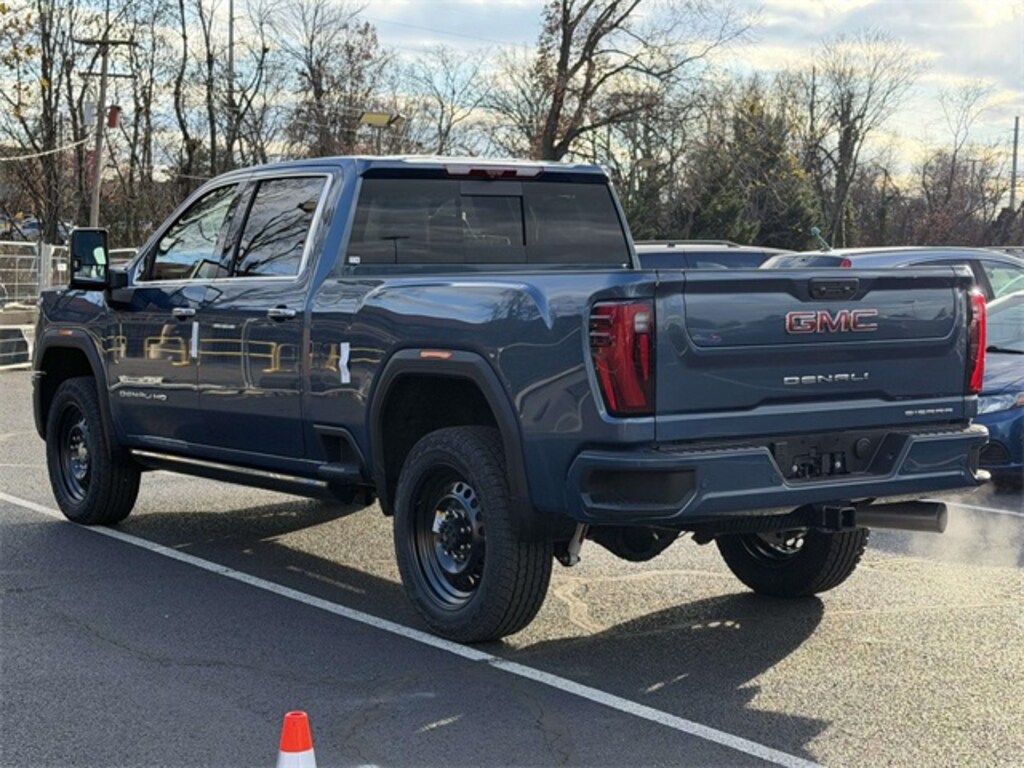 New 2026 GMC Sierra 2500 HD Denali Truck Crew Cab