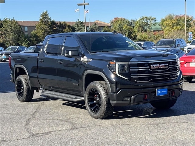 2022 GMC Sierra 1500 AT4's photo