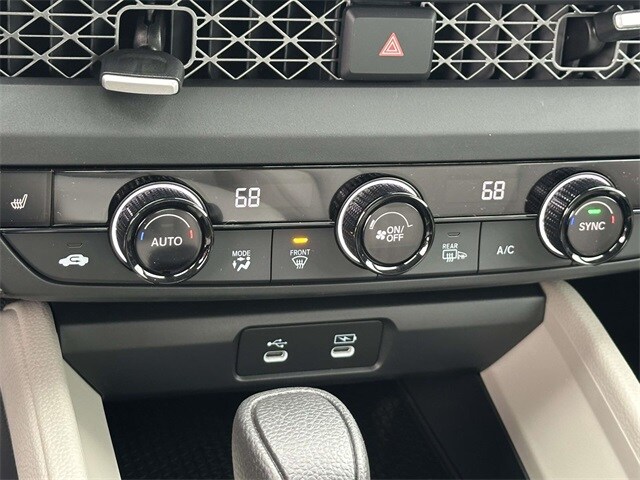 2025 Honda Accord SE photo 4