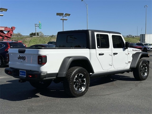 Used 2024 Jeep Gladiator Rubicon with VIN 1C6JJTBGXRL106150 for sale in Manassas, VA