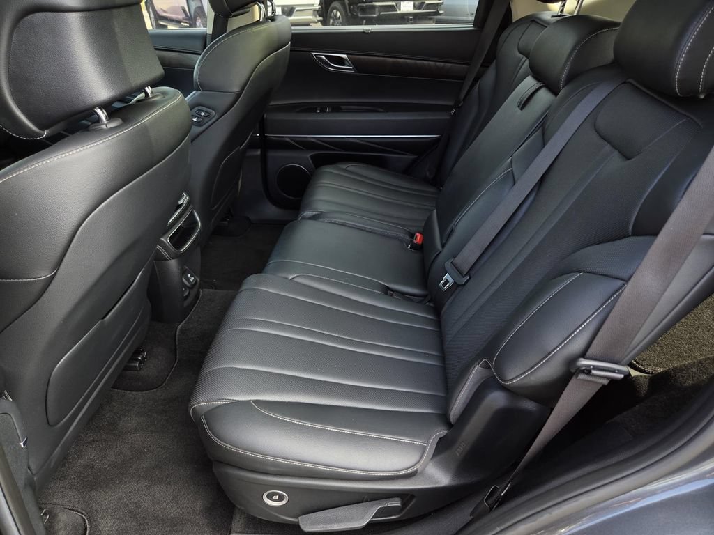 2021 GENESIS GV80 Standard - Photo 31