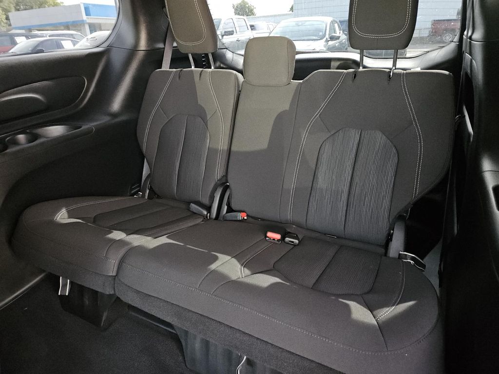 2023 Chrysler Pacifica Touring - Photo 59