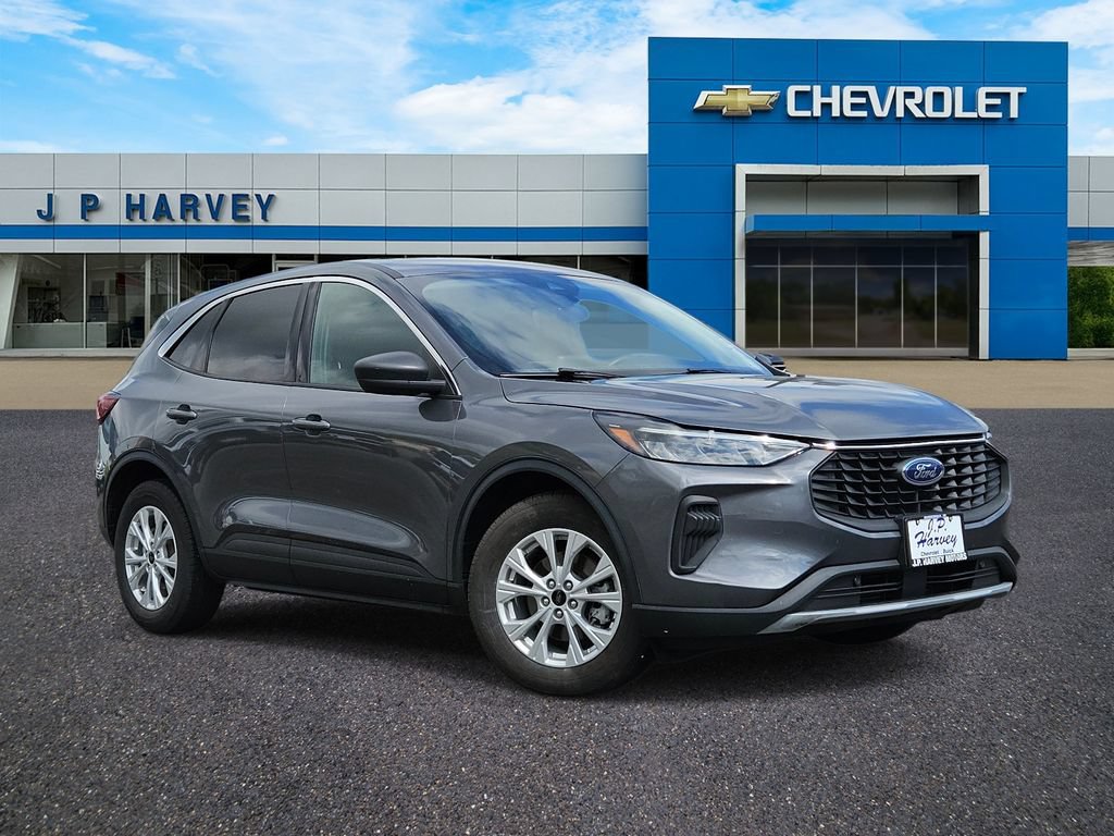 Used 2023 Ford Escape Active with VIN 1FMCU0GN7PUA08565 for sale in Clarksville, TX