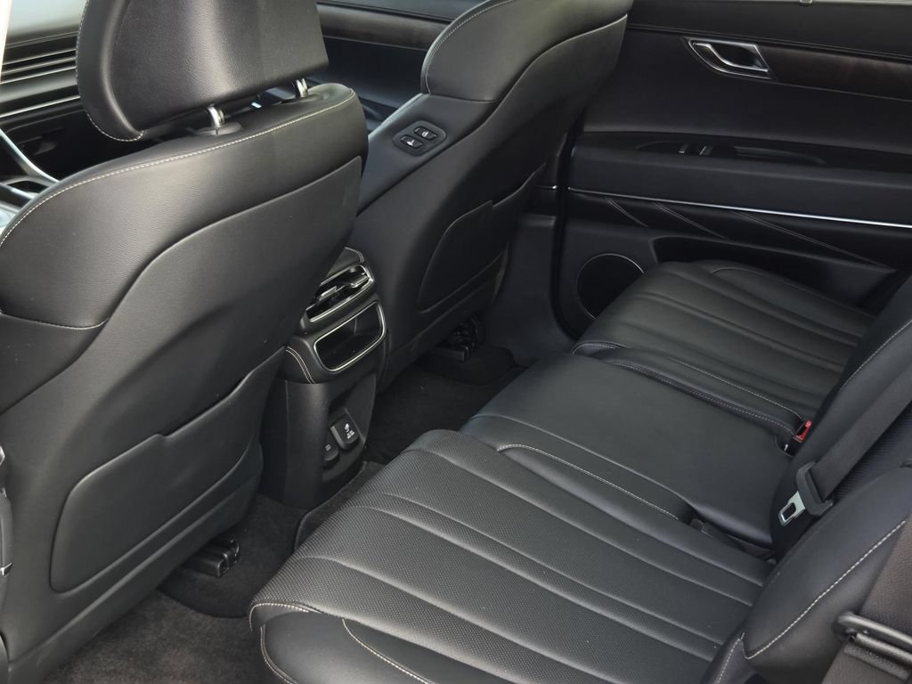 2021 GENESIS GV80 Standard - Photo 33