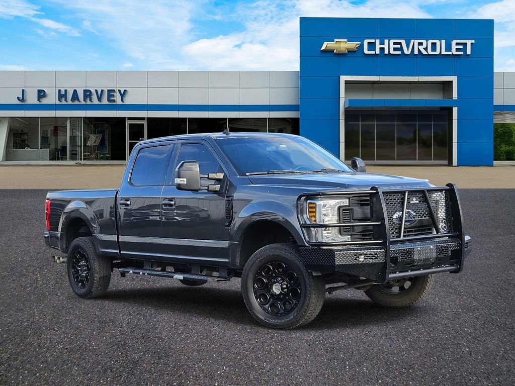 2019 Ford F-250 Super Duty Lariat's photo