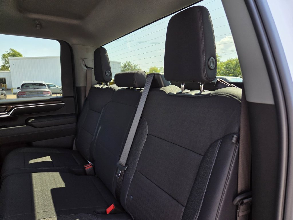 2026 Chevrolet Silverado 3500HD LT - Photo 24