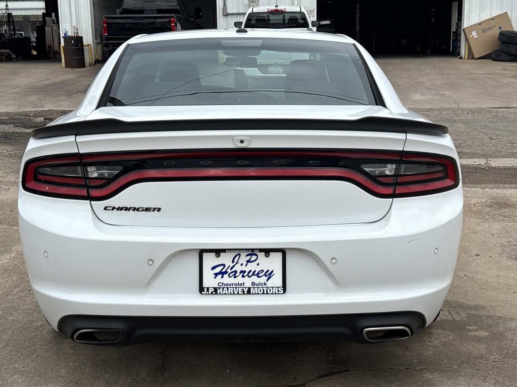 2020 Dodge Charger SXT photo 4