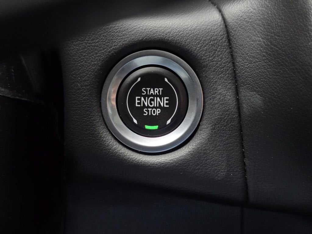 2021 Chevrolet Tahoe Z71 - Photo 19