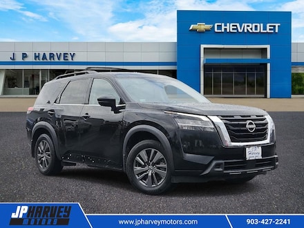 2022 Nissan Pathfinder SV 2WD SUV