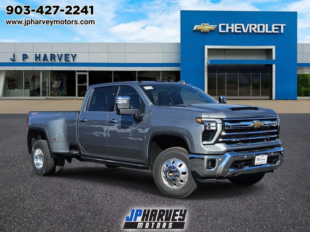 2026 Chevrolet Silverado 3500HD LTZ's photo
