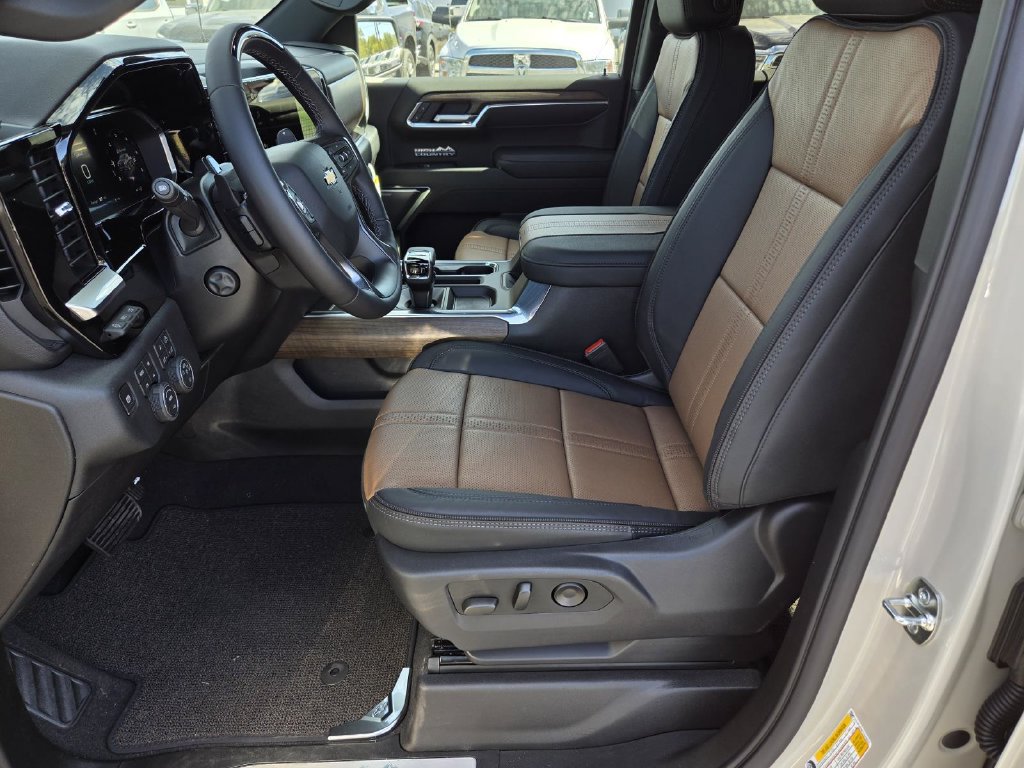 2026 Chevrolet Silverado 1500 High Country - Photo 21