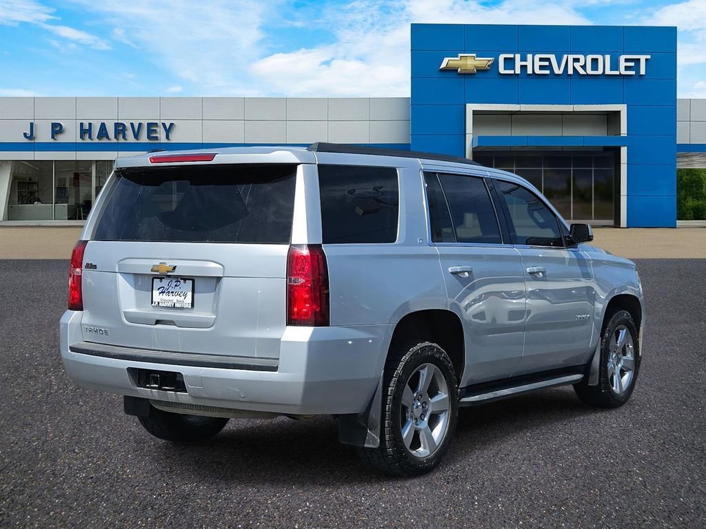 2019 Chevrolet Tahoe LT photo 4