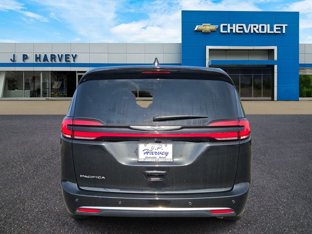 2023 Chrysler Pacifica Touring - Photo 35