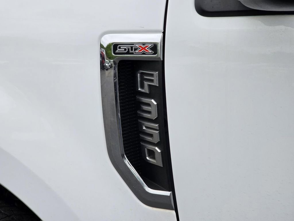 2022 Ford F-350 Super Duty XL - Photo 7
