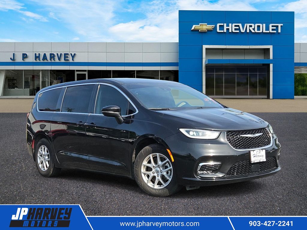 2023 Chrysler Pacifica Touring - Photo 37